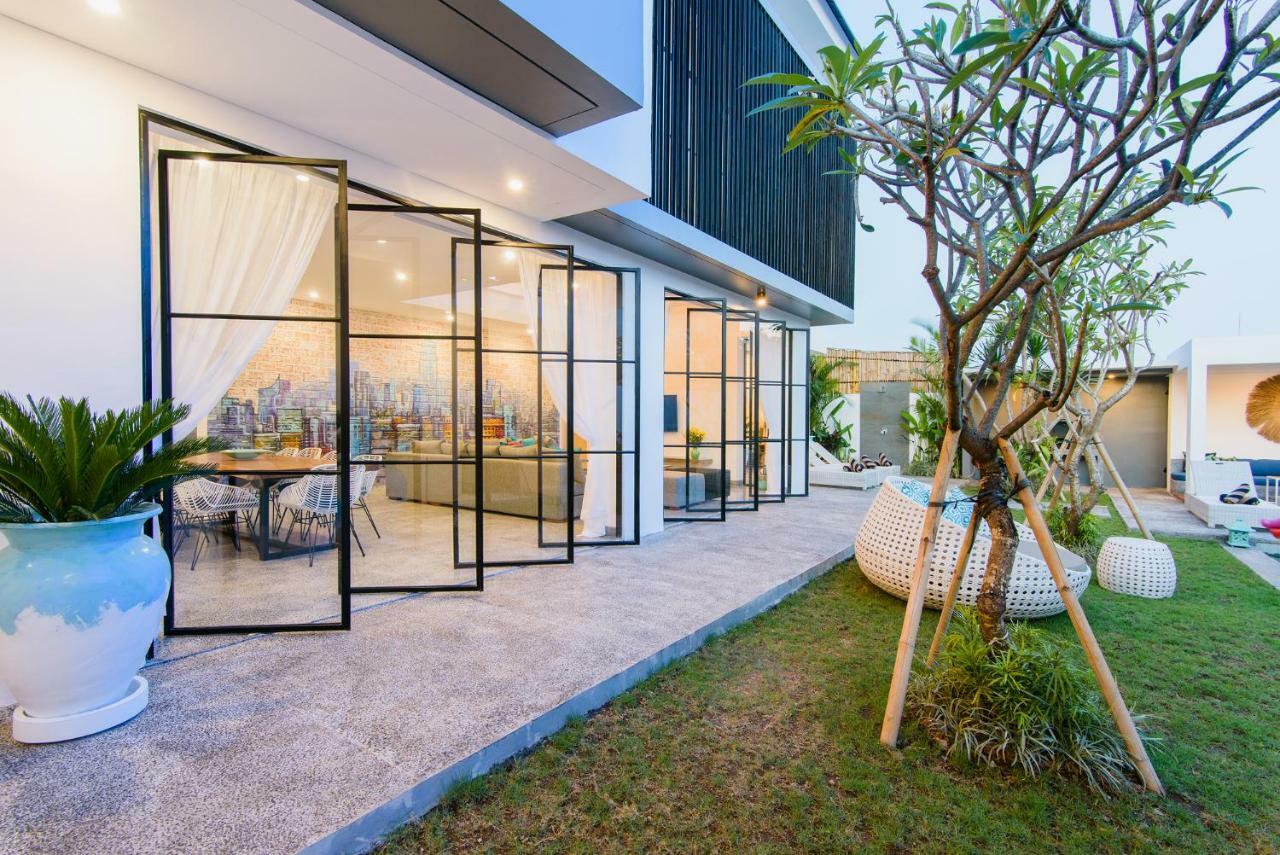 Villa Como Close To Finns Beach Club Kuta Lombok Dış mekan fotoğraf
